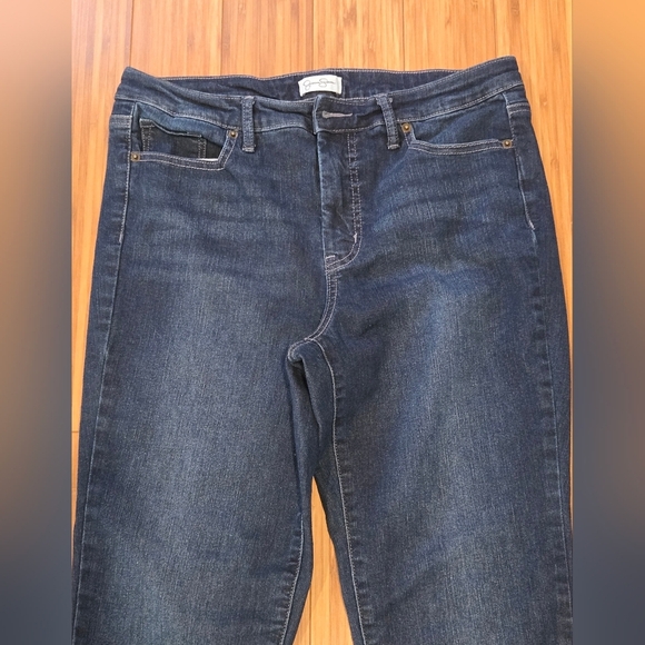 Jessica Simpson High Waist Blue Jeans - Picture 3 of 8